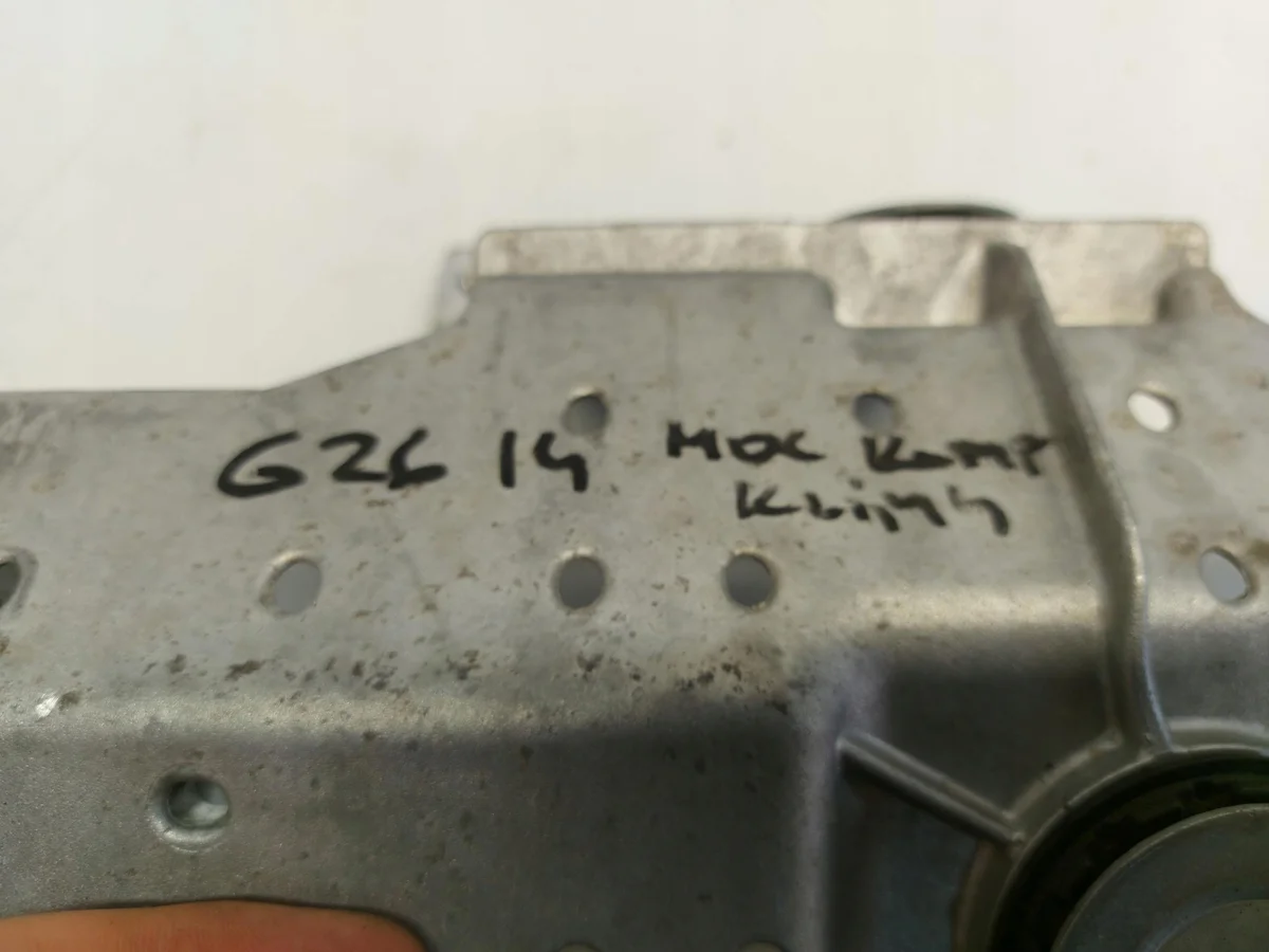 BMW i4 G26 4 GranCoupe ilmastoinnin kiinnike