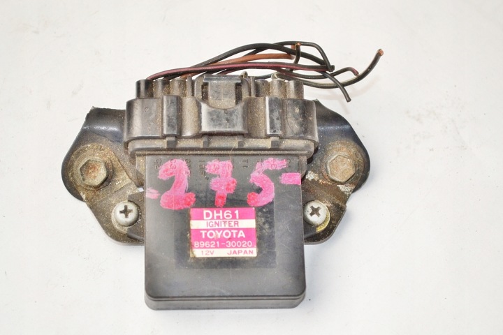 TOYOTA SYTYTYSMODUULI DH61 8962130020 HB26W2