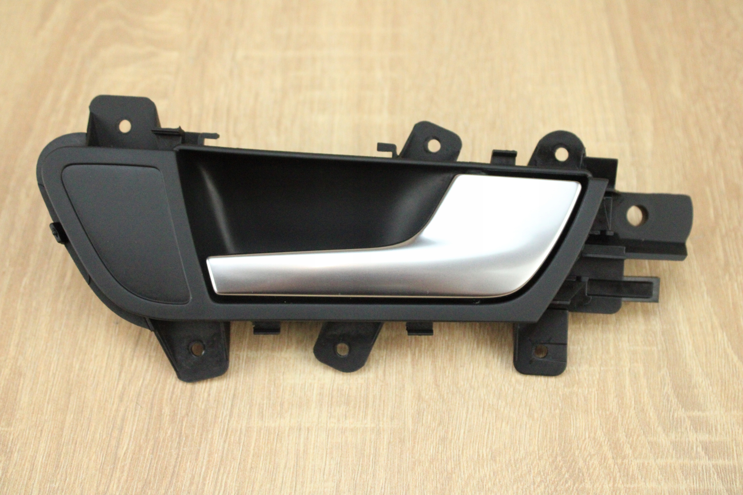 Poignée intérieure Audi A5 8T 8K0837020 image 2