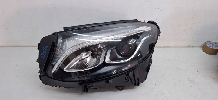 MERCEDES GLC 253 X/C vasen LED-ajovalo