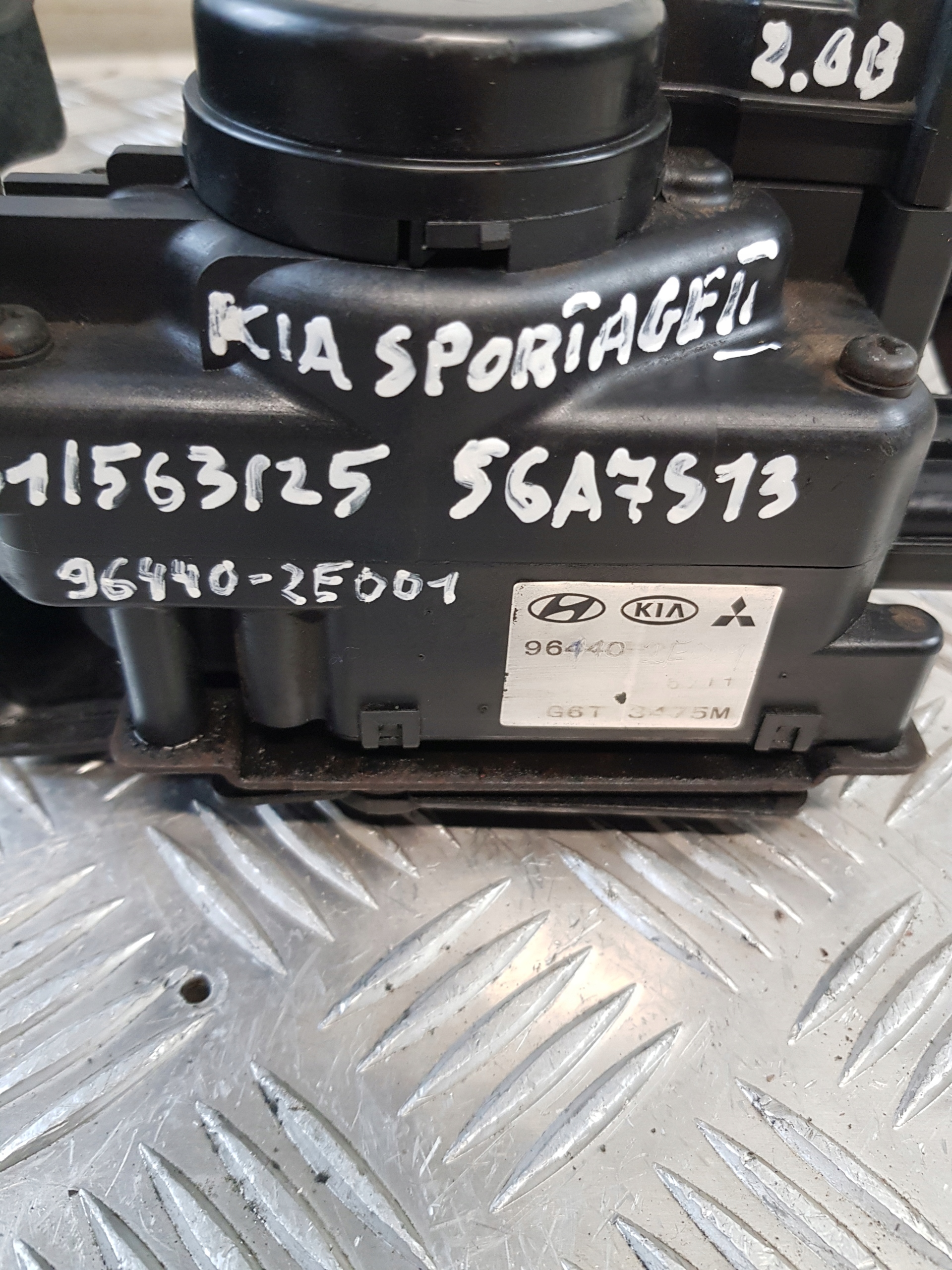 Gebruikte cruisecontrolmodule 96440-2E001 KIA SPORTAGE II 2.0 16V 07R- image 3