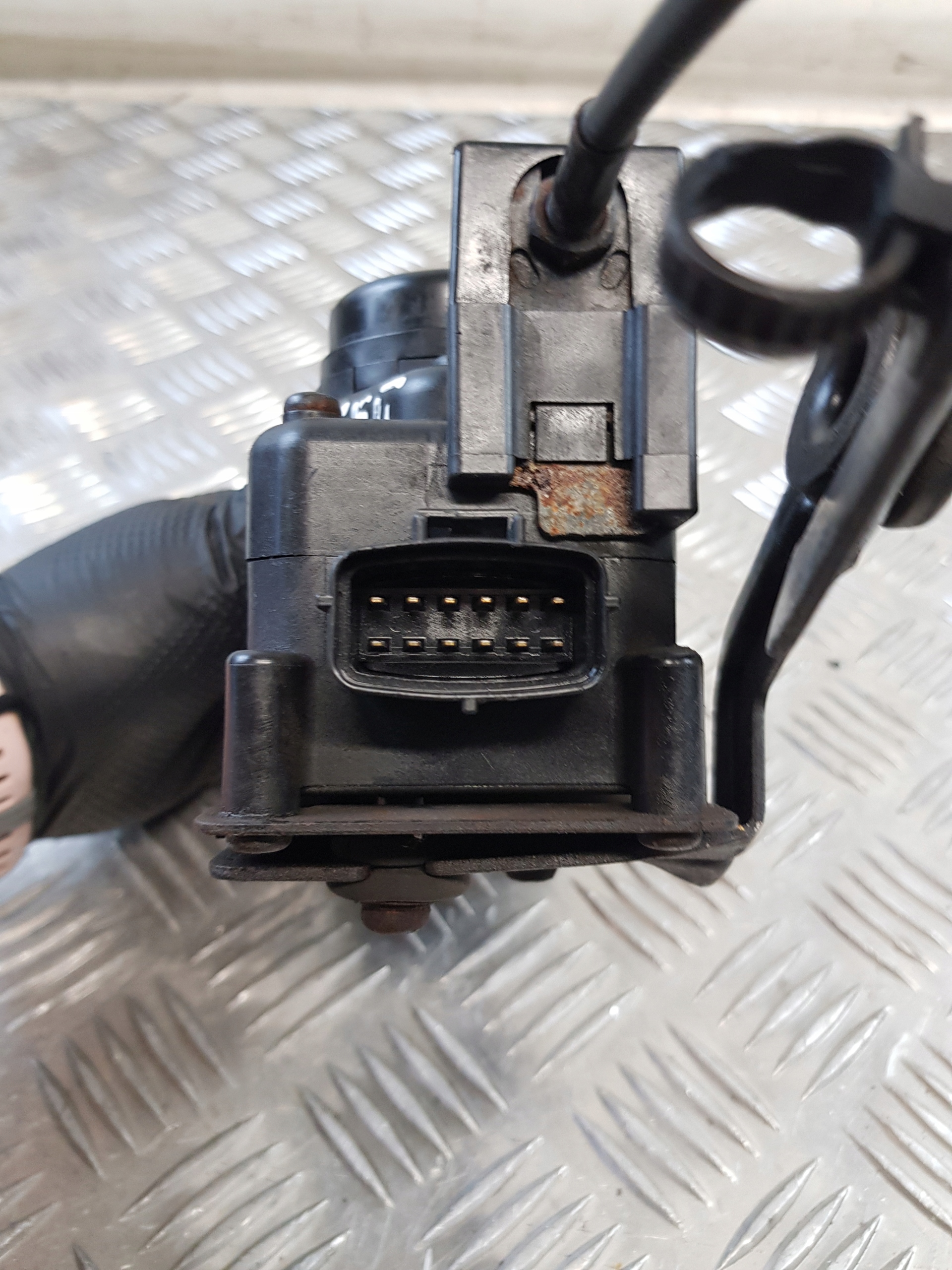 Gebruikte cruisecontrolmodule 96440-2E001 KIA SPORTAGE II 2.0 16V 07R- image 7