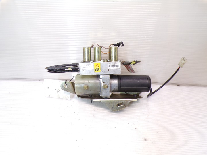 Pompe de toit Peugeot 306 Cabrio 1515-21-94