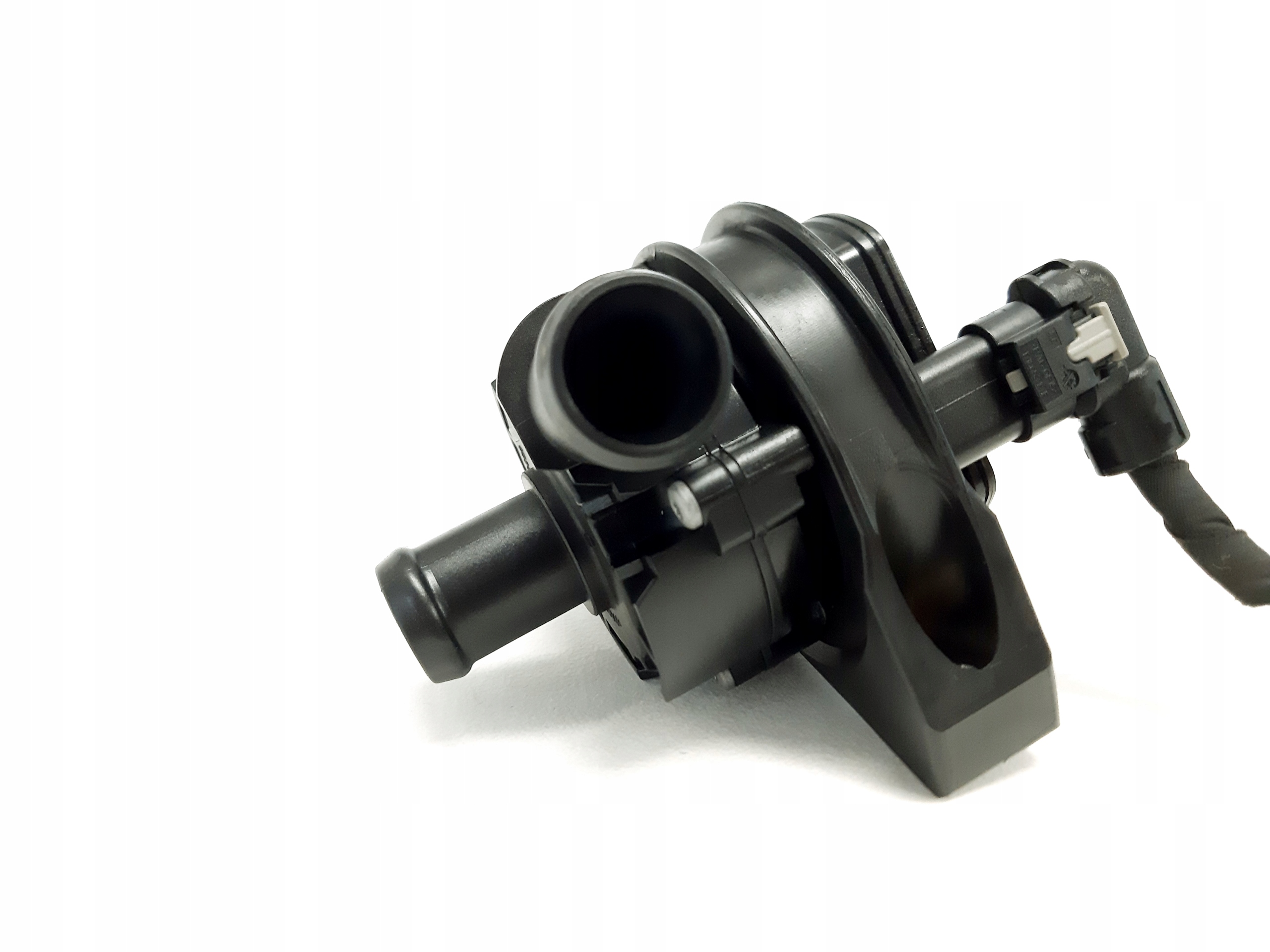 VW Golf VII 1.4 TSI CXS Aux Water Pump 5G0965567A