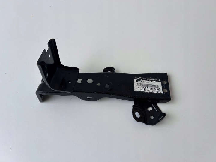 Mazda OE GHP952240D Befestigung, Kotflügel