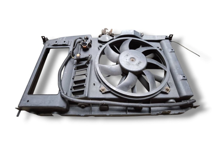 Radiateurventilator Citroen C4 2 2011 9676568780
