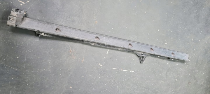 SQ8 4M RSQ8 Q8 Left Sill Trim Plastic Cover 4M8825211