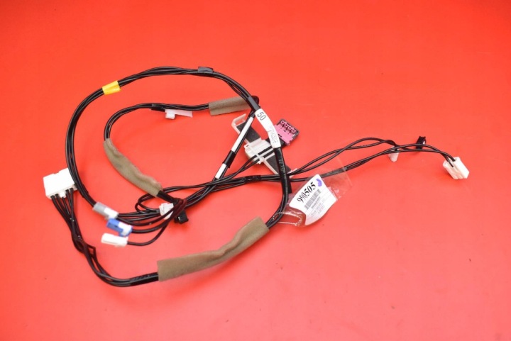 Antennijohtosarja 86110-K0500-B Toyota Yaris Cross 20-
