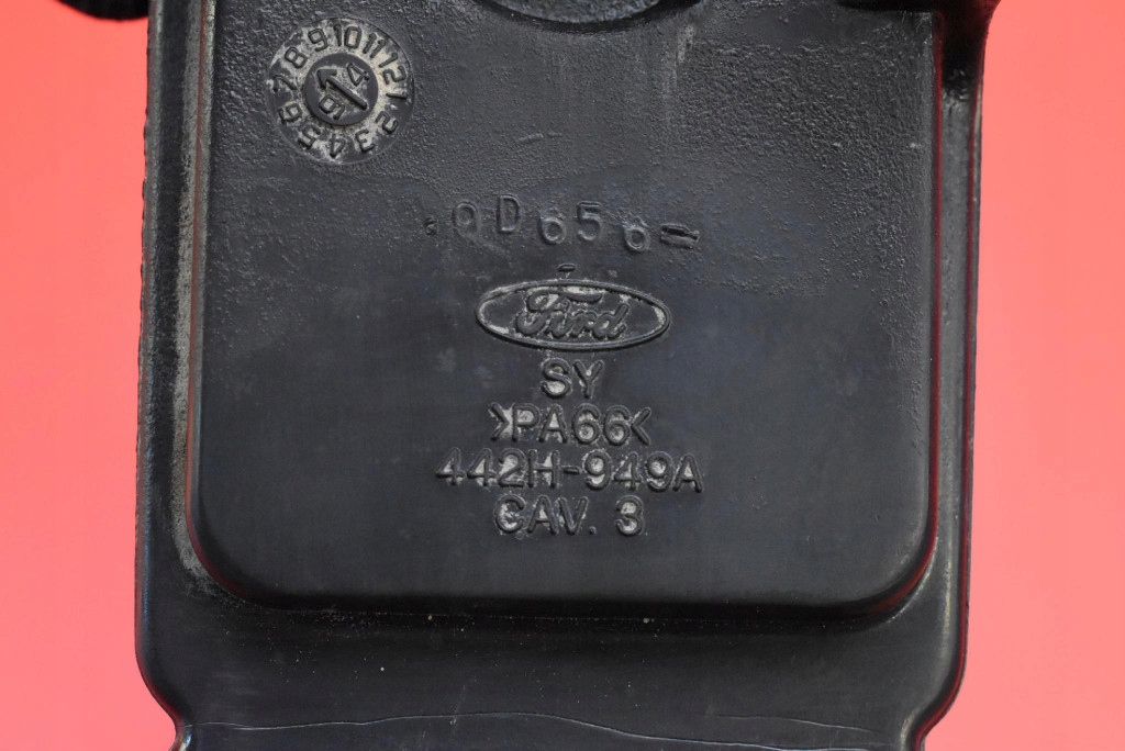 Aktivkohlefilter F57X9D655AB Ford Explorer Sport Pickup 02-06 image 8