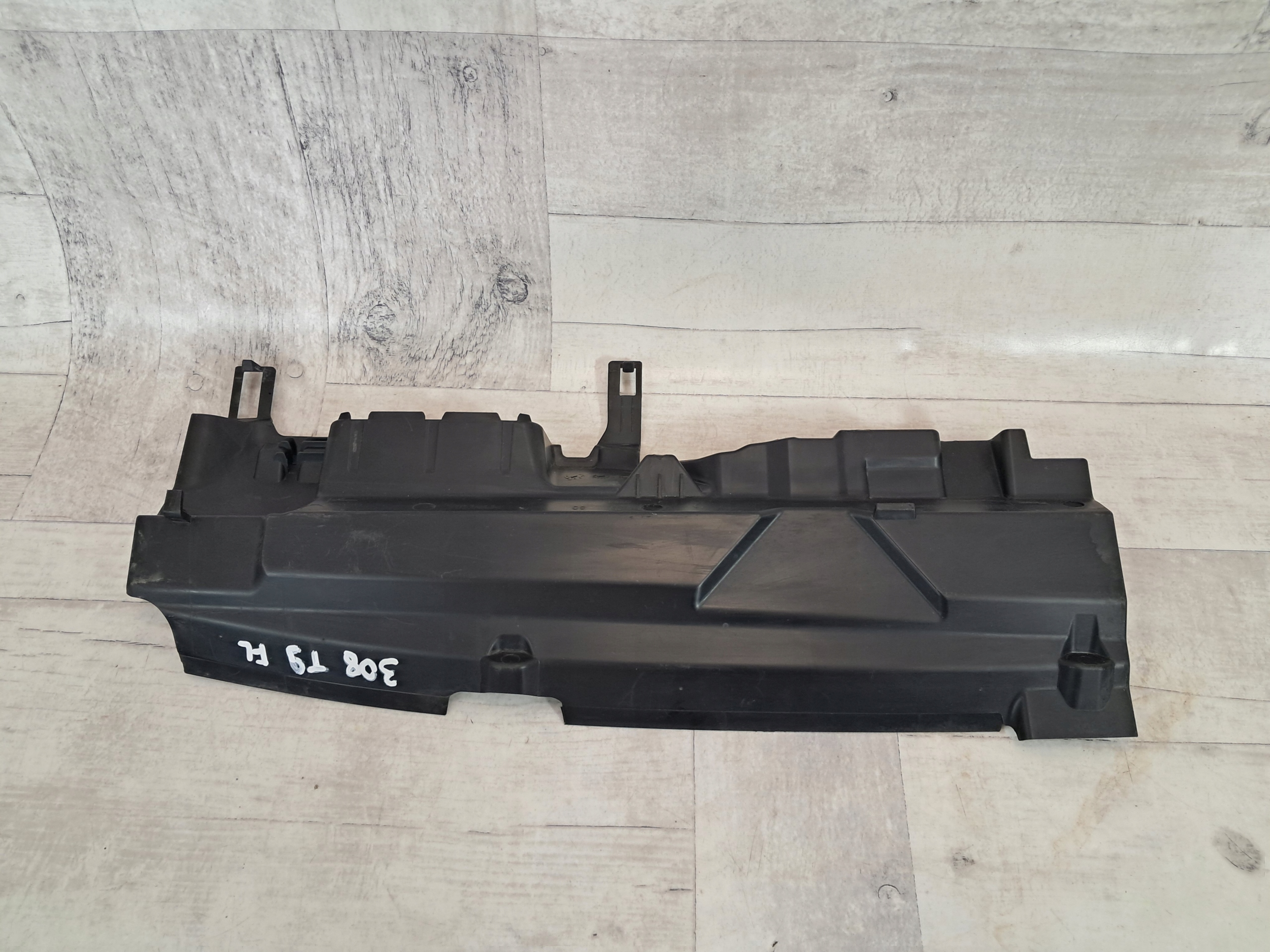 PEUGEOT 308 T9 Abdeckung Frontgurt vorne 9817652780 image 2