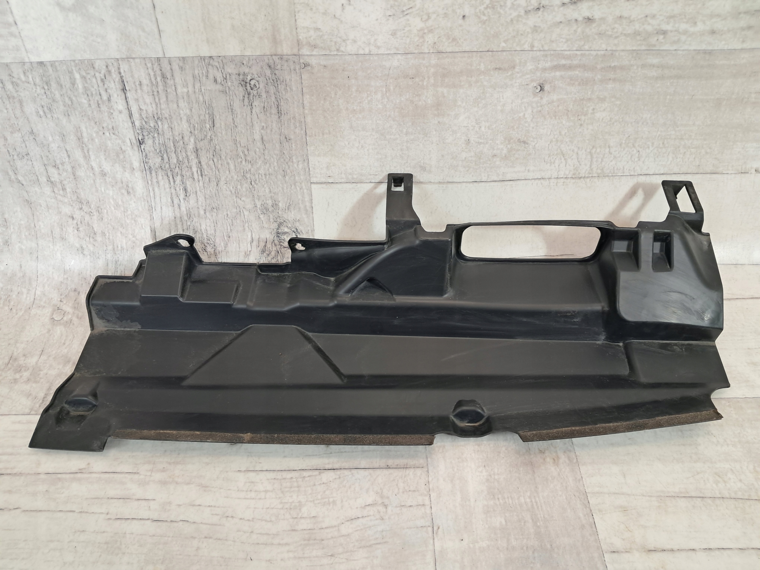 PEUGEOT 308 T9 Abdeckung Frontgurt vorne 9817652780 image 4