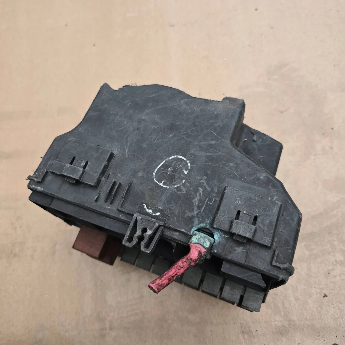 Säkringsbox Renault OE 8200272453 image 3