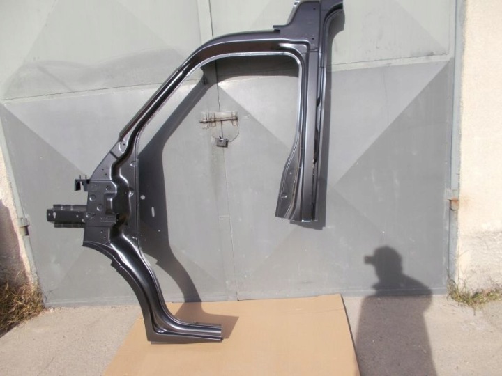 Renault Master 2011-> etu vasen pilarin kehys