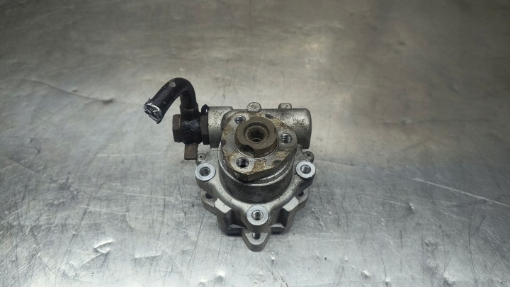 VW SKODA AUDI 2.0 TDI Ohjaustehostimen pumppu 1145101900