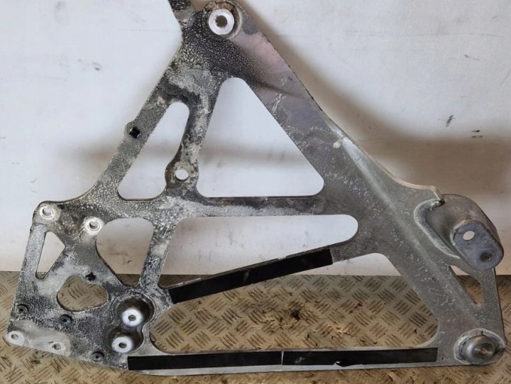 BMW G80 G81 Copertura Inferiore Motore Destra 9504172