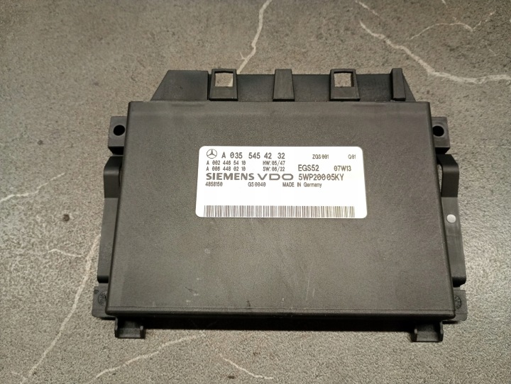 Mercedes-Benz A0355454232 gearbox control unit