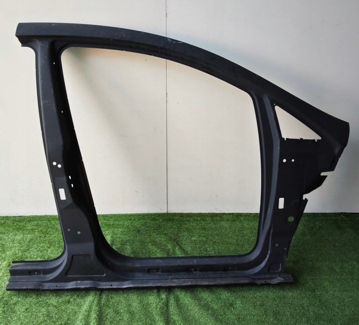 A-pilarin oikea verhoilu SEAT ALTEA 5P0