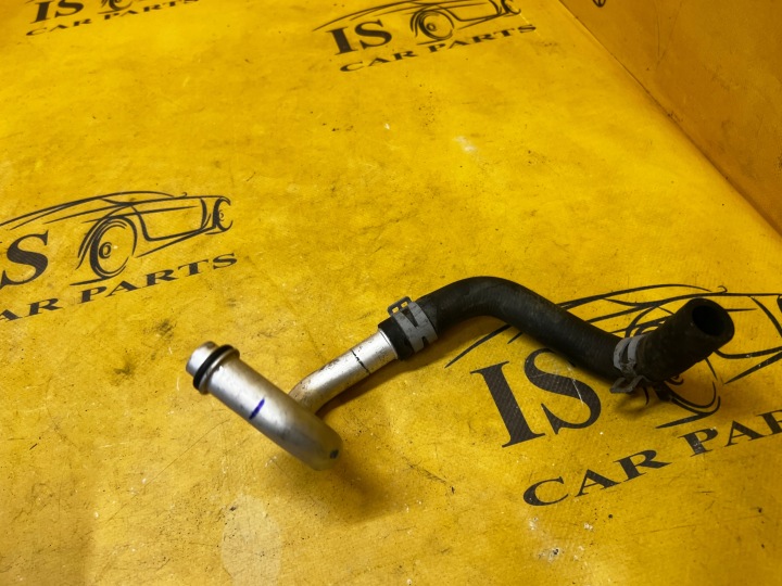Tuyau d'eau de chauffage Ford Explorer MK6