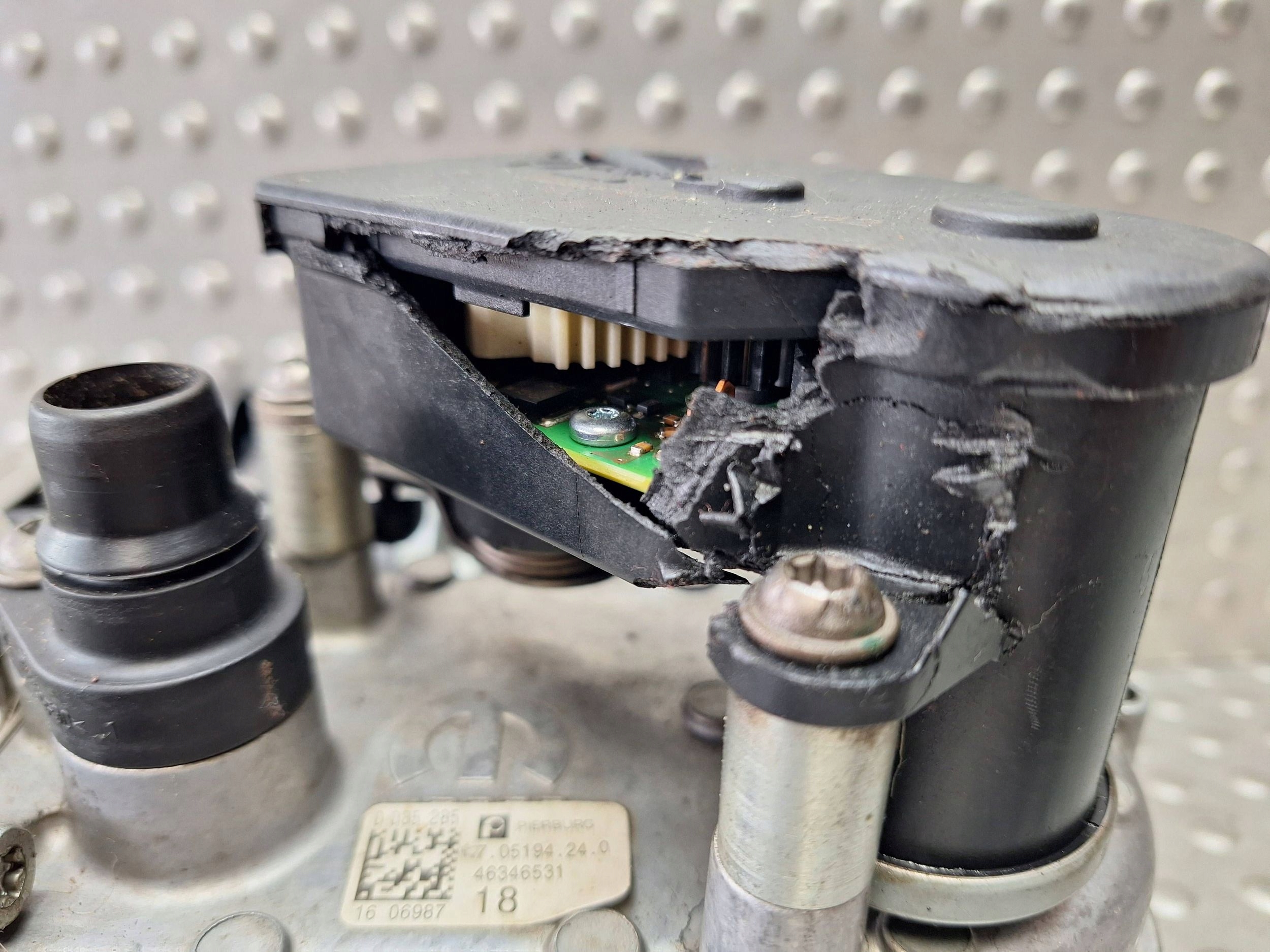 Refroidisseur EGR Alfa Romeo Stelvio 2.2 D 46346531 image 6