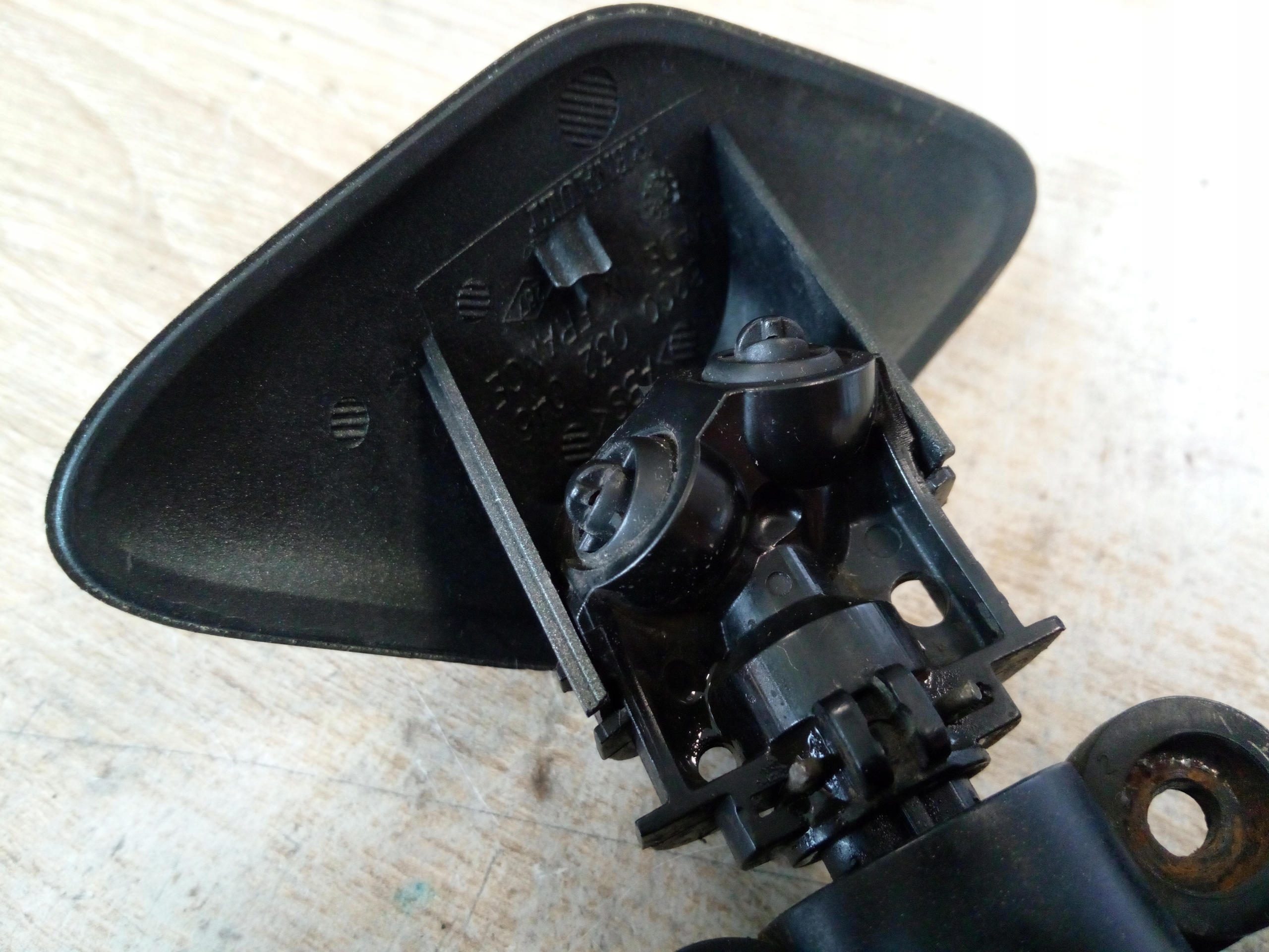 Lave-projecteur Renault Espace IV '02-06 avant lift. Choix origine image 7