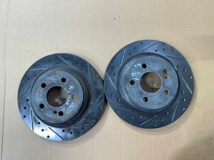 Takajarrulevyt, levy Mercedes SL R230, W230 ZU 300MM
