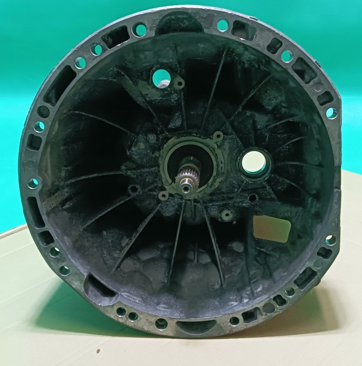 A2122610901 MERCEDES W212 + A2112620502 INPUT SHAFT