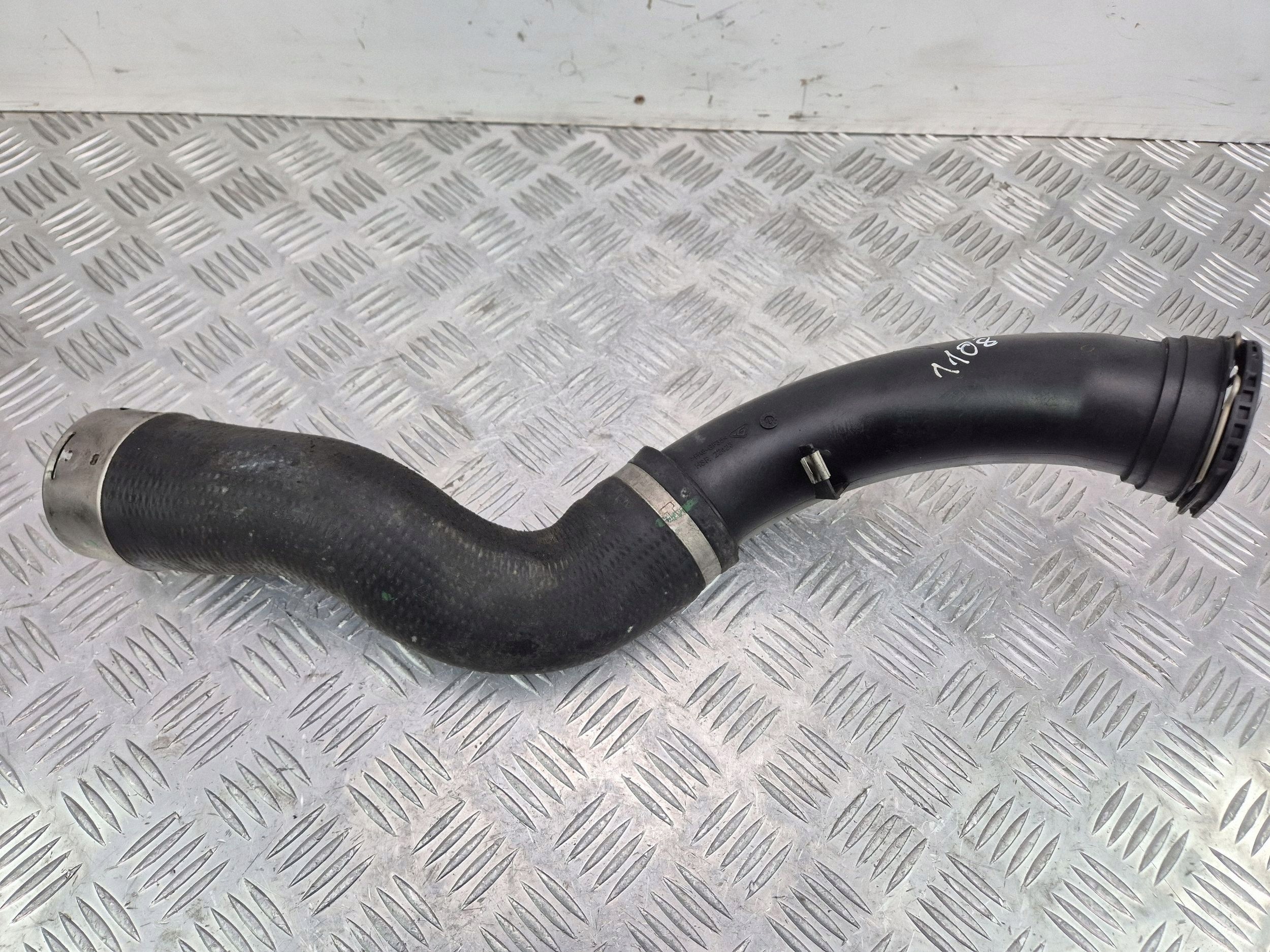 Intercoolerin letku putki BMW F20 F21 F30 F31 1.6i 7597587