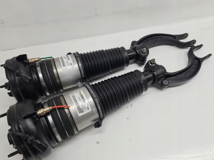 AUDI A8 D4 Shock Absorber 4H0616039BA 4H0616039AR 4H0616039AH 4H0616039AF