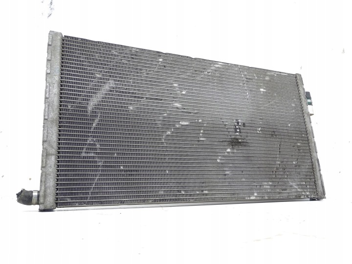 Wasserkühler BMW M6 F06 F12 F13 M5 F10 (VORNE/LIFT) 2284244