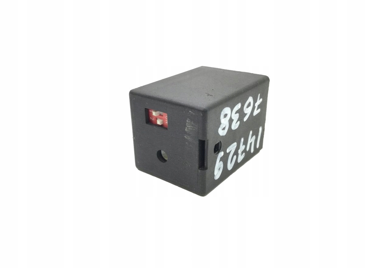 5HE996152-151 SCANIA Time Relay image 3