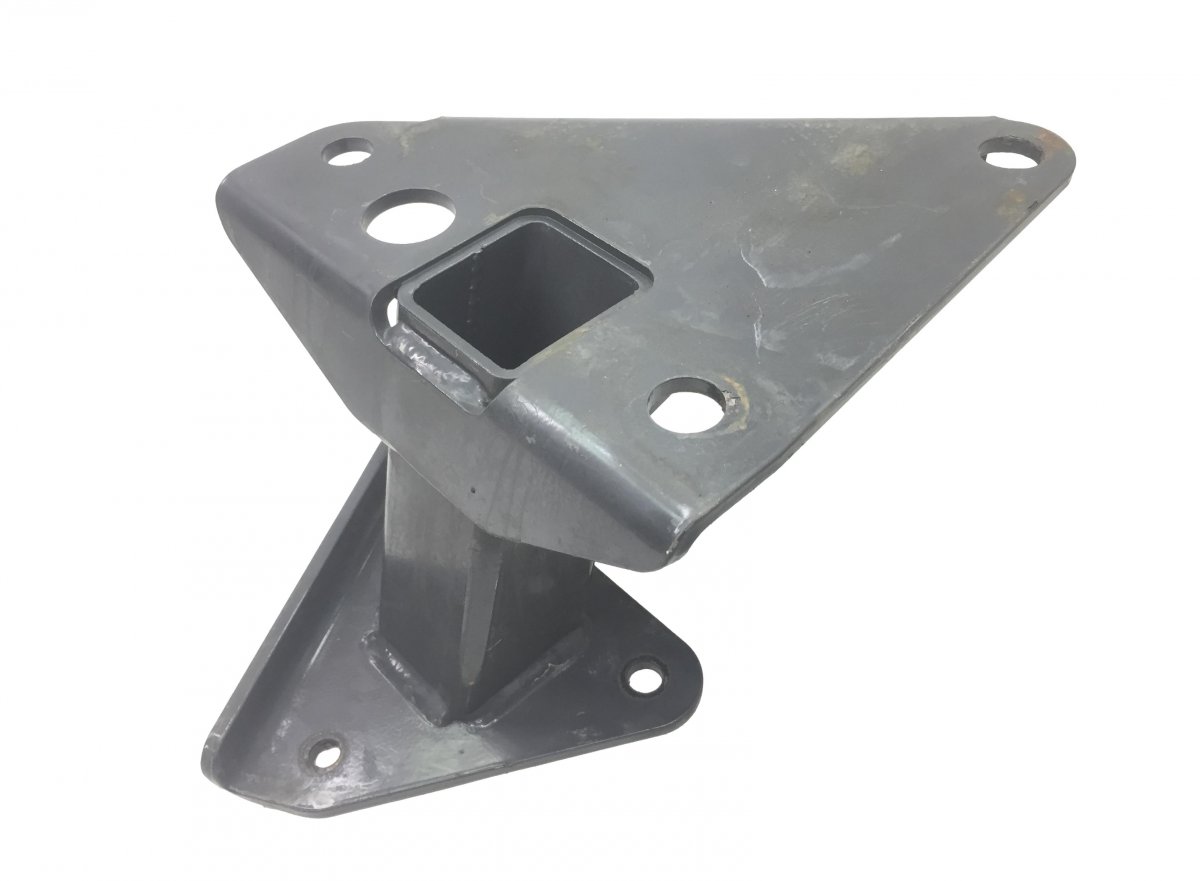 82418073 VOLVO Frame Bracket image 3