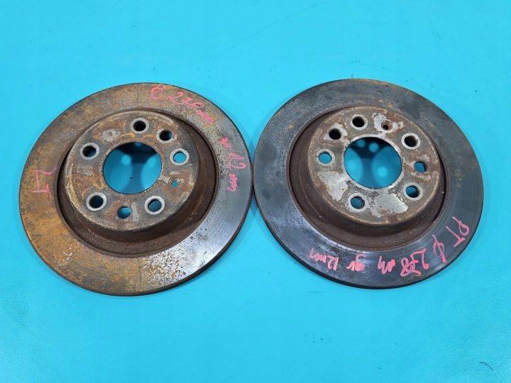 Bromsskivor bak Opel Vectra C