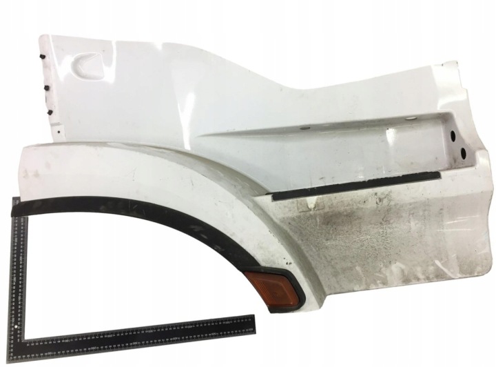 9606660902 MERCEDES-BENZ Ylempi askelman levy, täydellinen, oikea