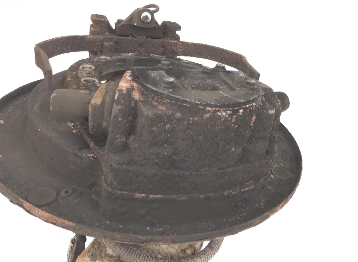 20390182 VOLVO Drum brake bracket, front axle left image 7