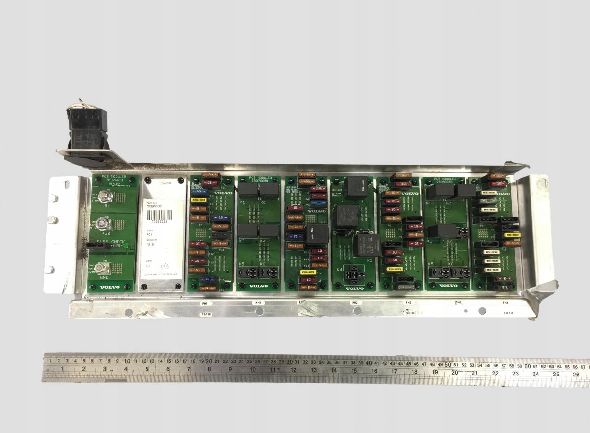 70396532 VOLVO Fusíveis Placa de circuito image 2
