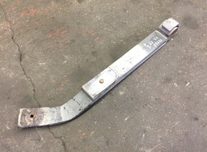 5010557264 RENAULT TRUCKS Ilmajousi, oikea vetävä akseli