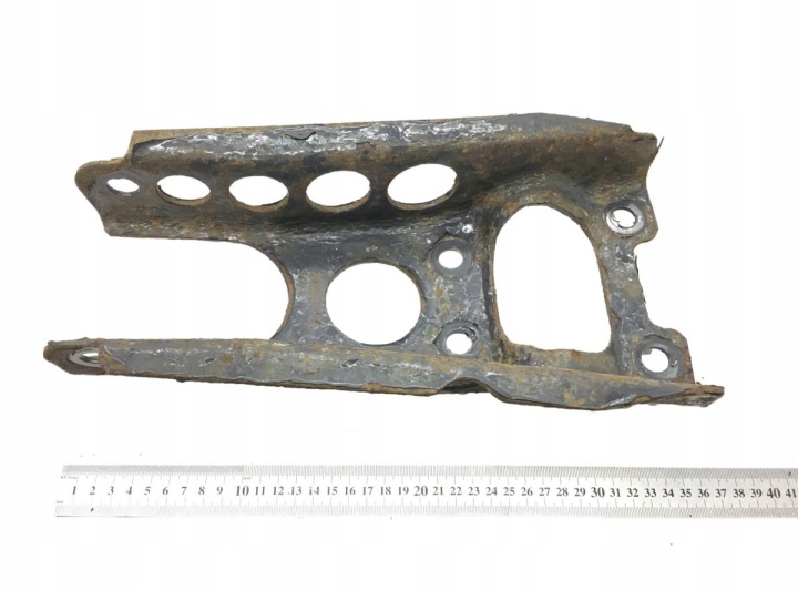 21956064 VOLVO Support d'amortisseur, axe avant supérieur droit