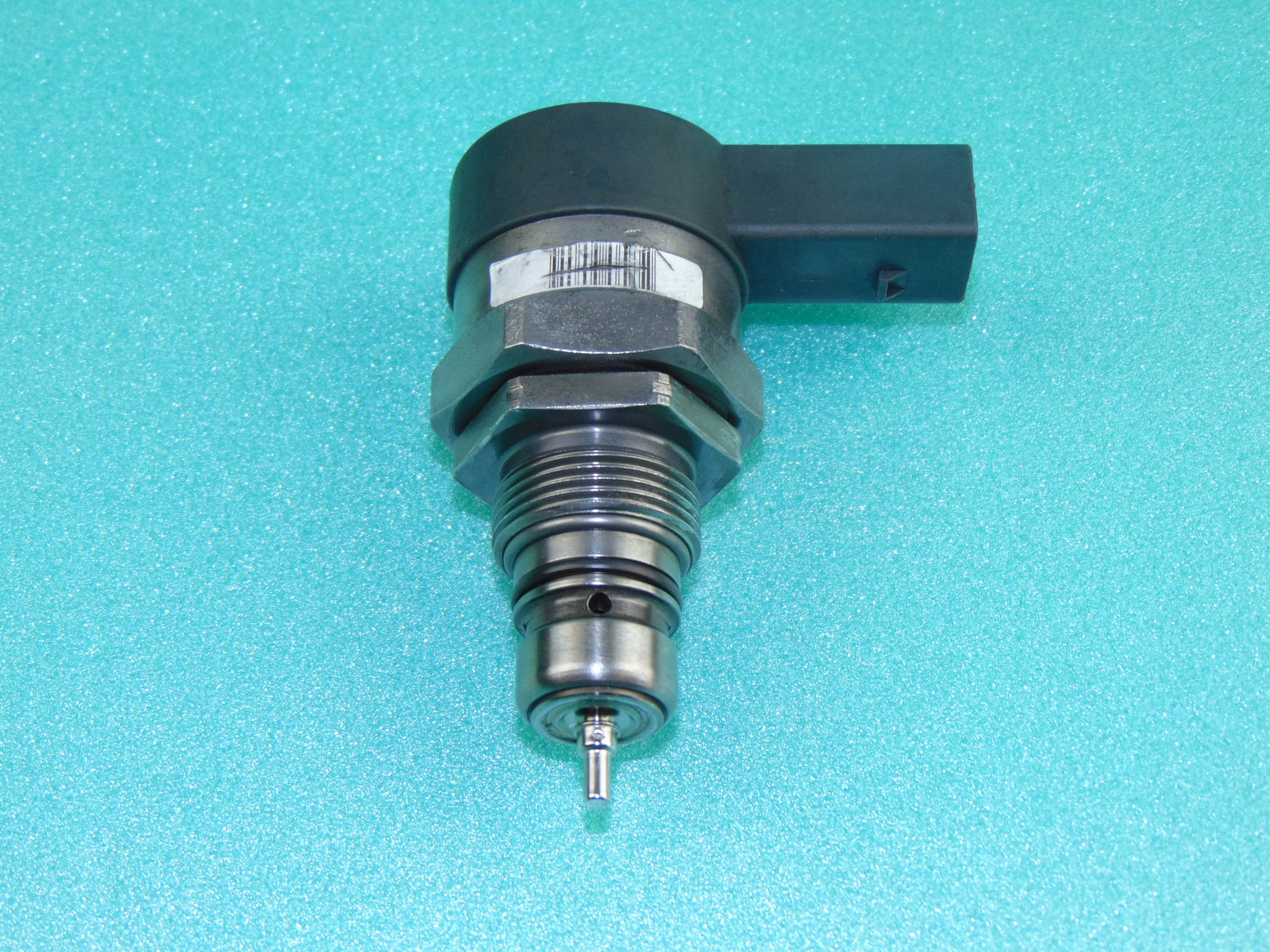 Sensor pressão combustível redutor 0281006135 Range Rover 2,2D image 2