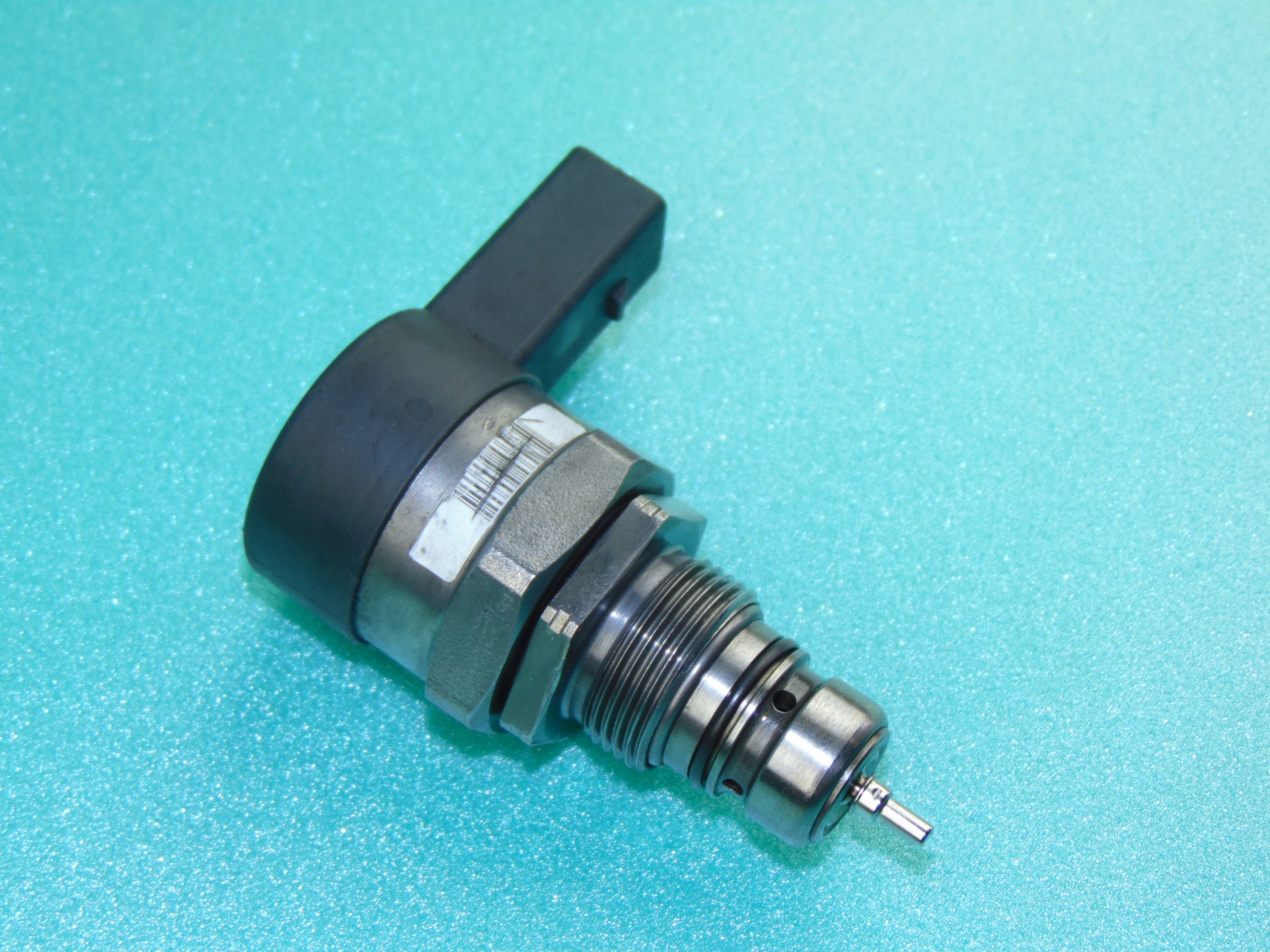 Sensor pressão combustível redutor 0281006135 Range Rover 2,2D image 3