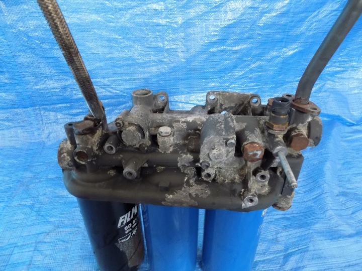 Oil Filter Base for Renault Premium 440DXI
