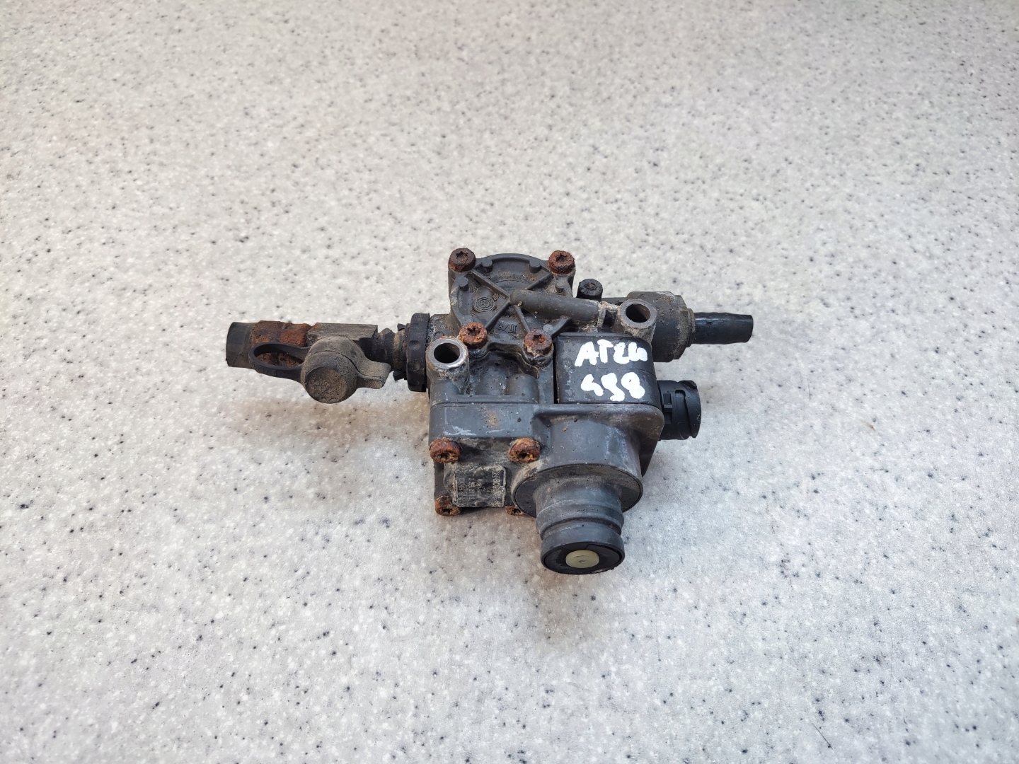 ABS-modulator ventil styrenhet Mercedes Atego I 917 0265351122 image 2