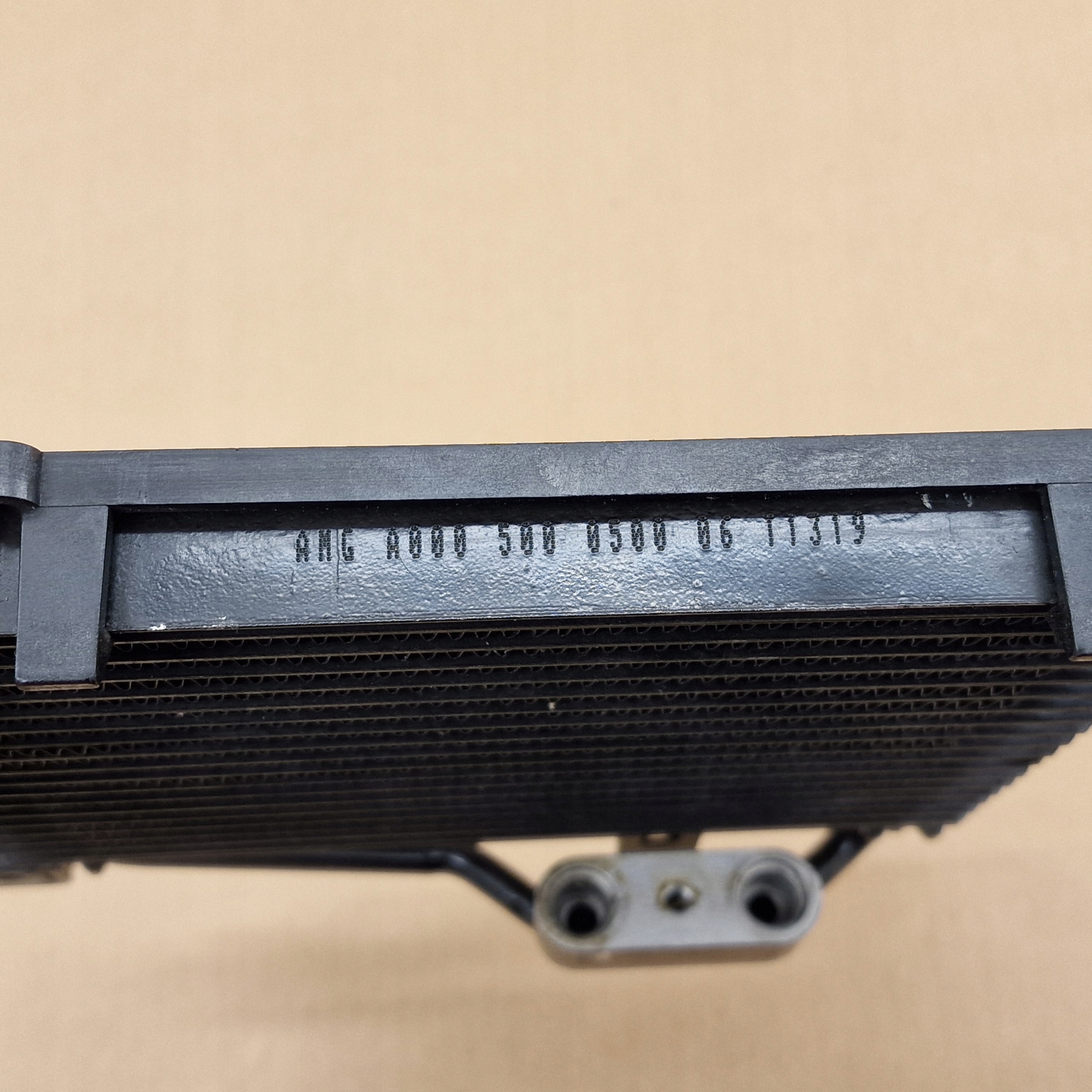 Radiateur d'huile Mercedes W164 W209 W211 W219 W251 63 AMG image 3
