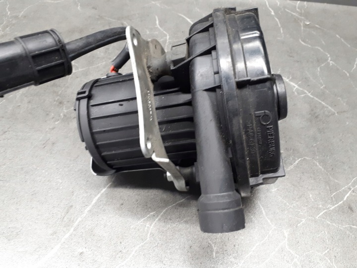 72812914 Luftpumpe BMW Z4