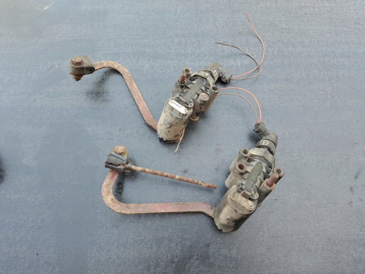 Valvola livellamento sospensioni Iveco Daily WABCO 4410500120