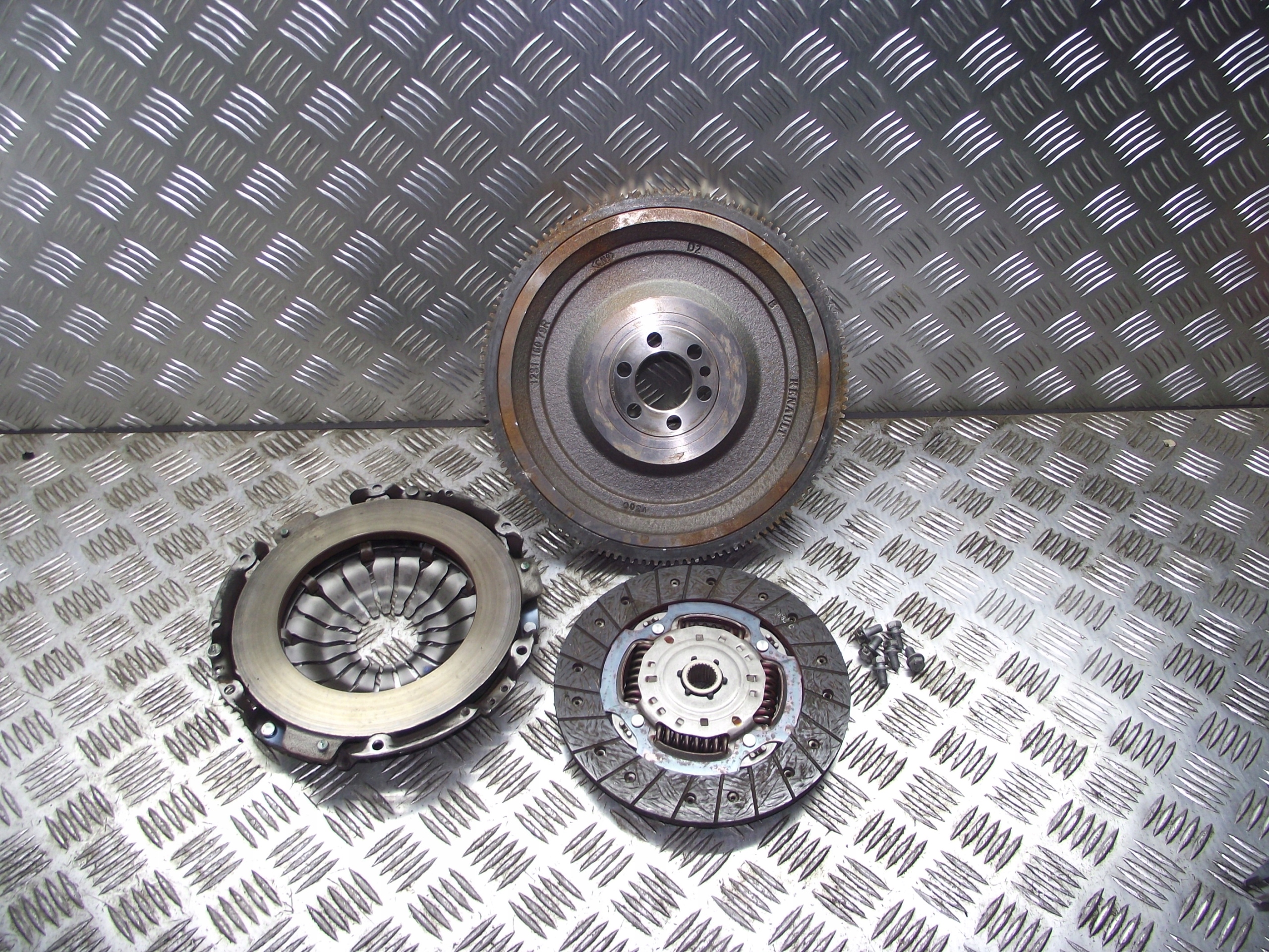 Embrague disco de presión Clio IV Lift 18R 0.9TCE image 3
