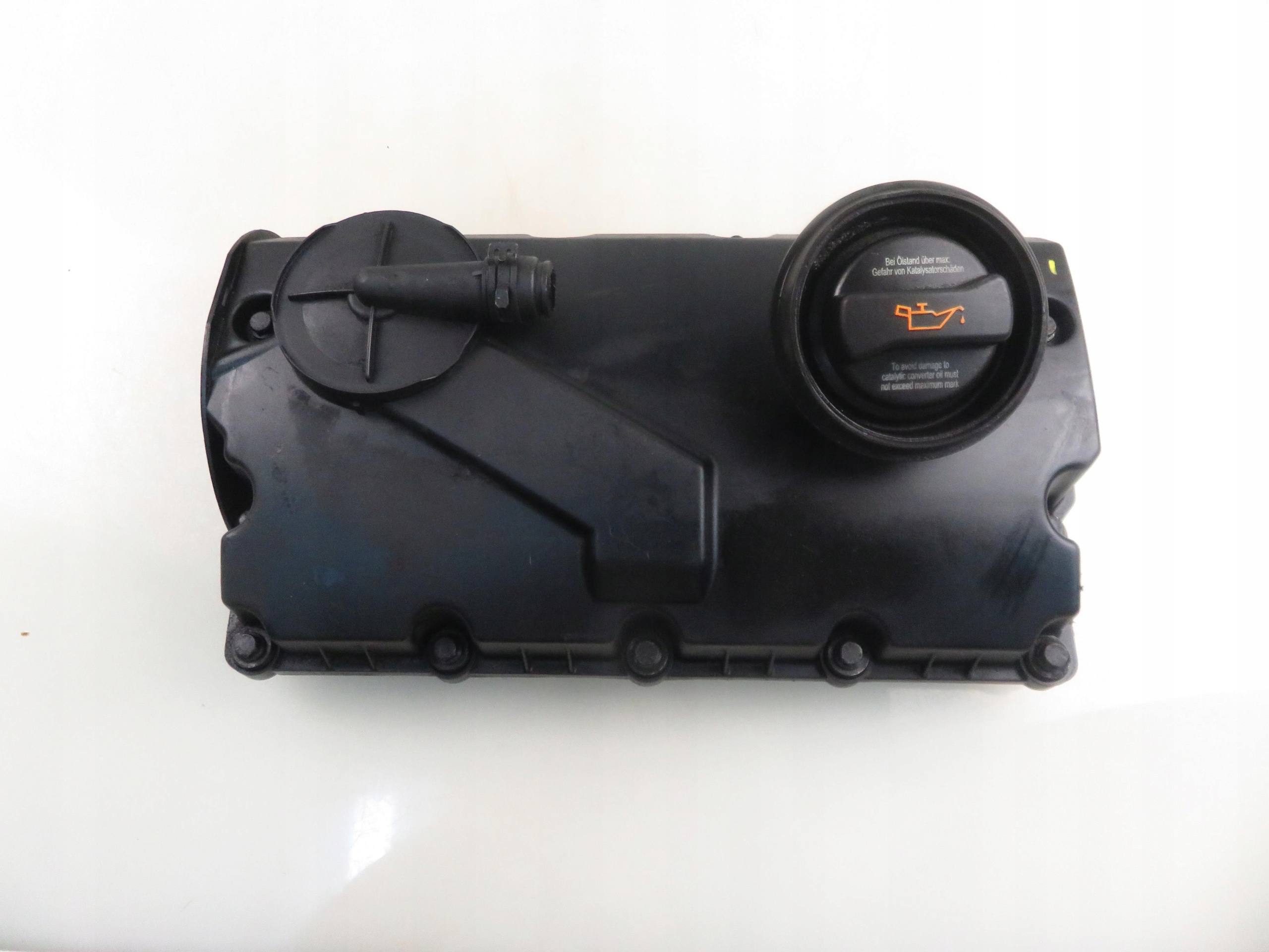 Ventildeckel VW Passat B6 (3C2) 1.9 TDI PD 105 - BKC 038103469AH image 2