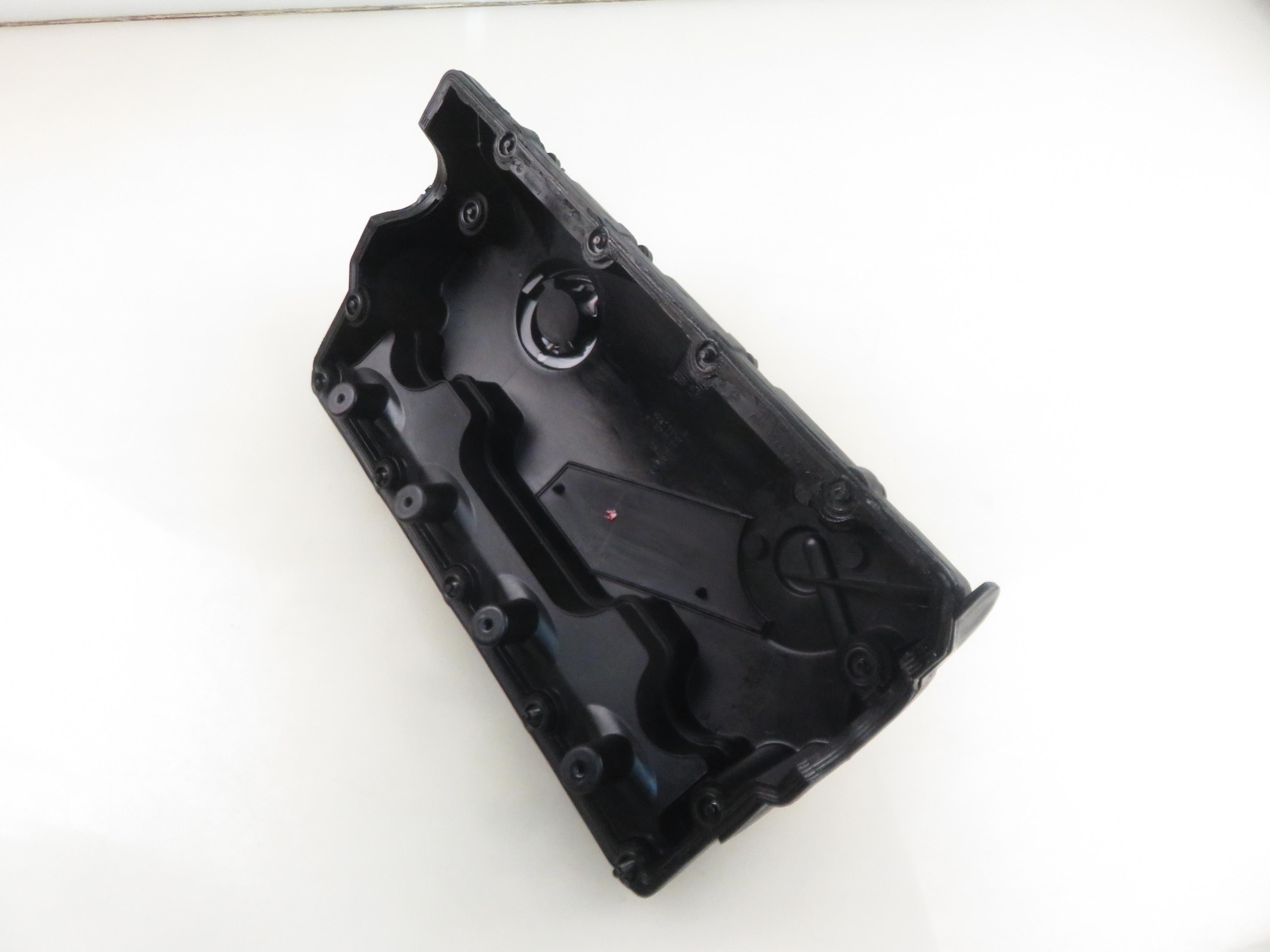 Ventildeckel VW Passat B6 (3C2) 1.9 TDI PD 105 - BKC 038103469AH image 3