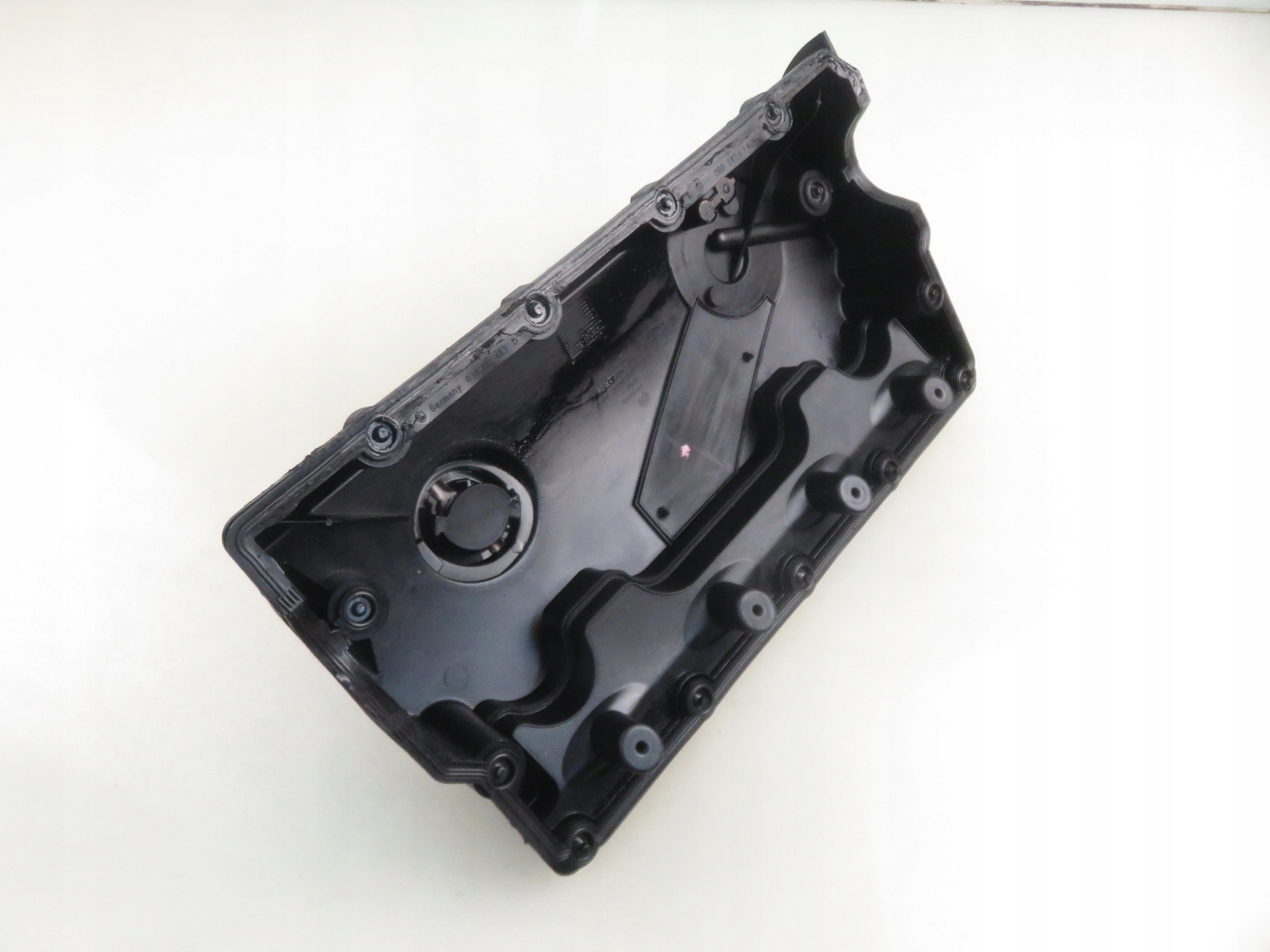 Ventildeckel VW Passat B6 (3C2) 1.9 TDI PD 105 - BKC 038103469AH image 4