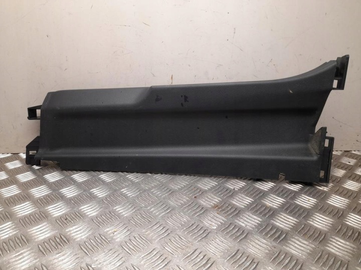 B-pilarin verhoilu VW Caddy V 2020 vasen 2K7867291