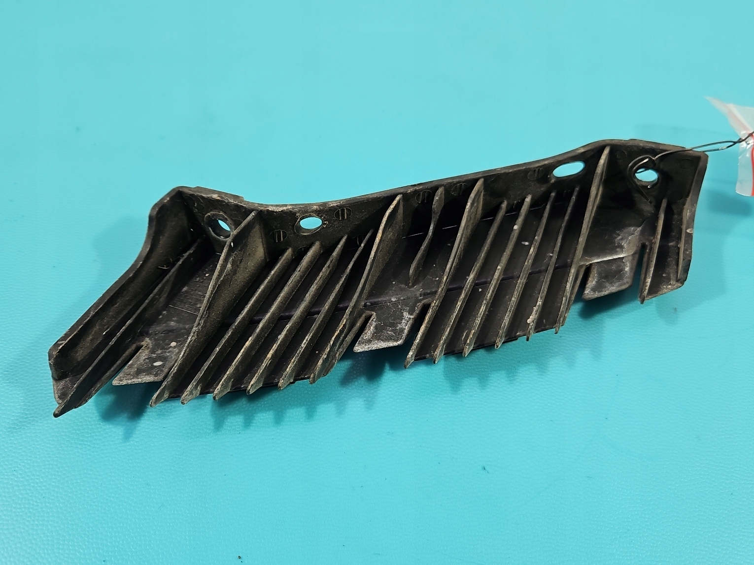Glissière pare-chocs avant droit KIA SOUL I 08-13 86552-2K000